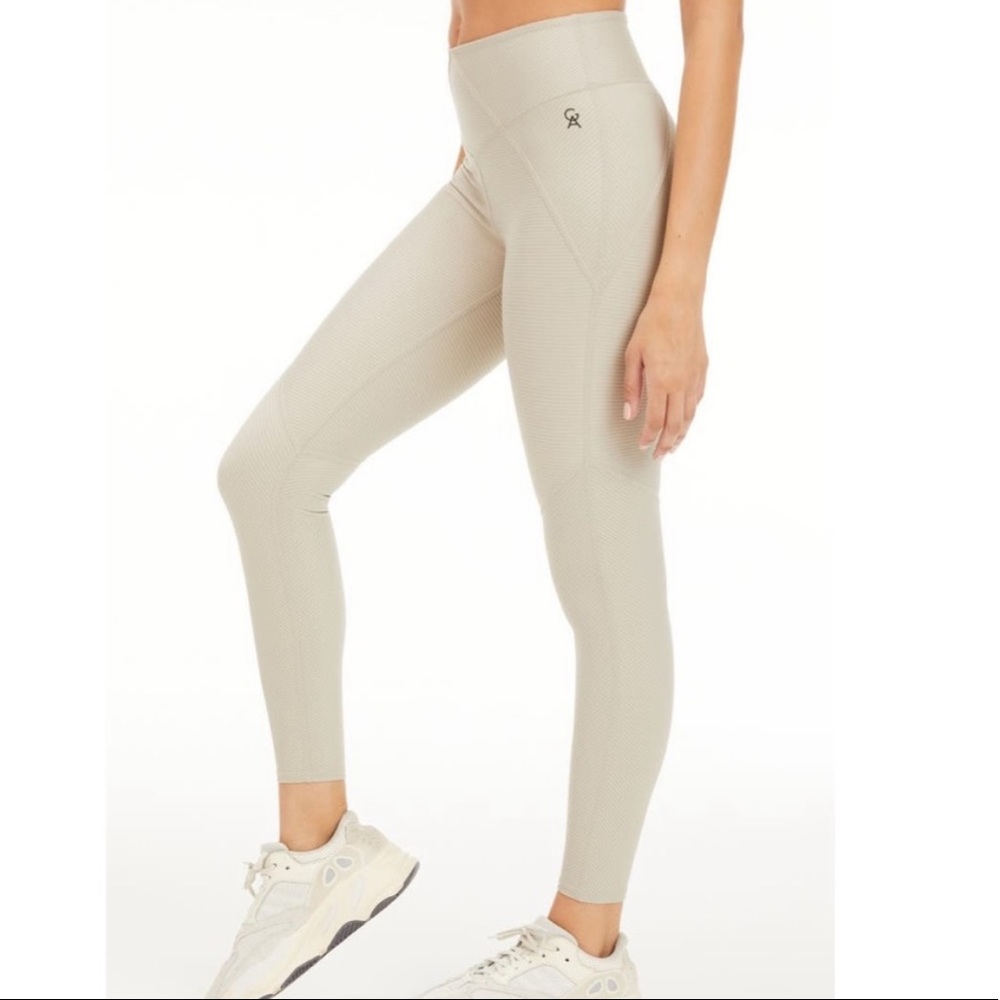 GOOD AMERICAN NWT ANGLED RIBBED HIGH RISE LEGGINGS IN SUMMER SAND 002 1 5 6 - Picture 2 of 15